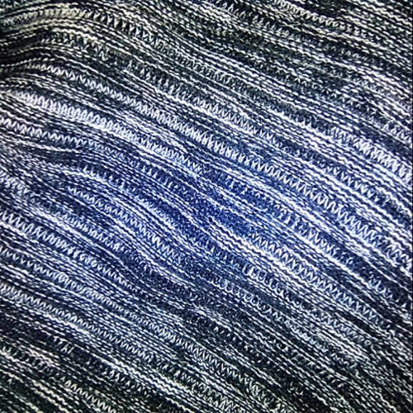 NWOT Ellen Tracy Women's V Neck Long Sleeve Black/Ivory Knit Contrast Sweater - Picture 8 of 8